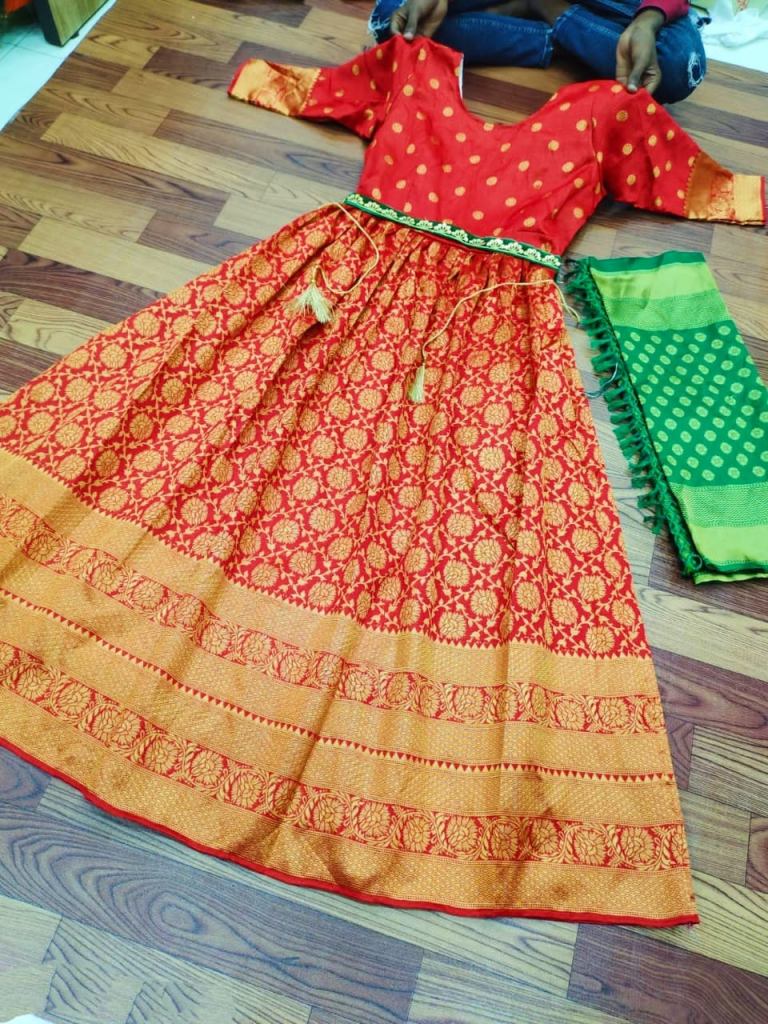 Sanskriti 1 Yd Art Silk Black Woven Brocade/Banarasi Dress Material Craft  Fabric | eBay