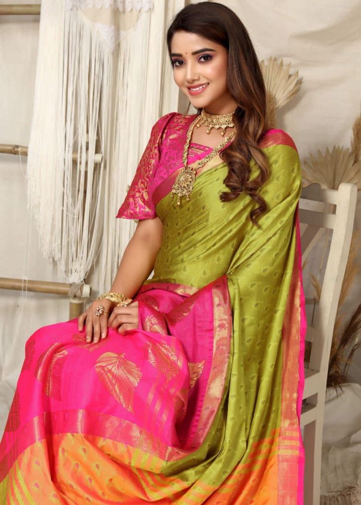 Mauve Purple color designer dola silk saree with contrast blouse – TYAAR  INDIA