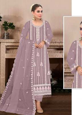 Mah E Rooh Heavy Faux Georgette With Sequence Embroidery Work Pakistani Suit Pink Color DN 4127