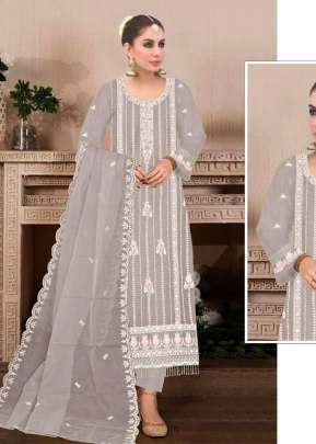 Mah E Rooh Heavy Faux Georgette With Sequence Embroidery Work Pakistani Suit Light Grey Color DN 4127