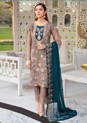 Pakistani Heavy Faux Georgette Salwar Suit DN 7119 Peach